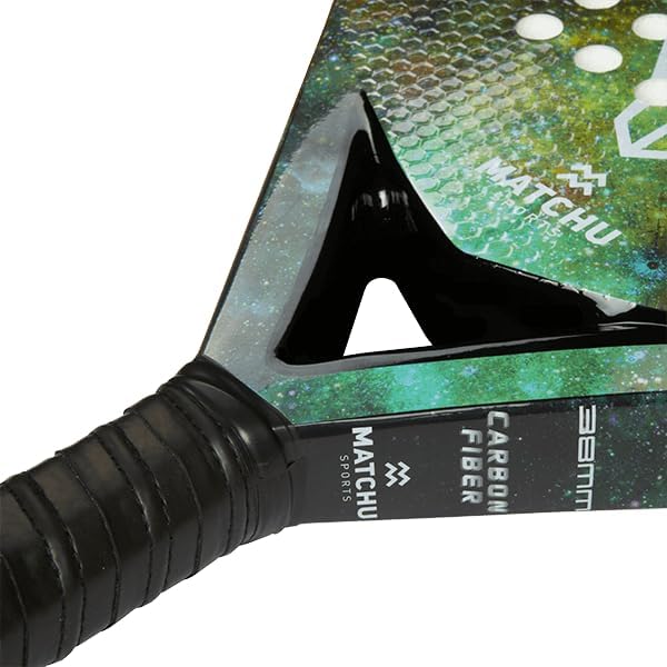 MATCHU - Padel racket - Inclusief een draagtas - 100% carbon frame, fiberglasse toplaag en zacht EVA foam - 3D grip technologie