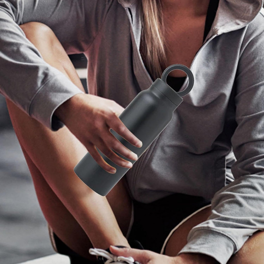 Vacuüm geïsoleerde magnetische waterfles - 24oz Gym & Sport Fles met telefoonhouder | Lekvrije magnetische fles voor buiten rijden, auto en sportschool