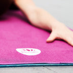 Lotuscrafts Yoga Handdoek Wet Grip - antislip & sneldrogend - slipvrije yogahanddoek met sterke grip - yogadoek ideaal voor Hot Yoga [183 x 61 cm].