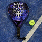 MATCHU - Padel racket - Inclusief een draagtas - 100% carbon frame, fiberglasse toplaag en zacht EVA foam - 3D grip technologie